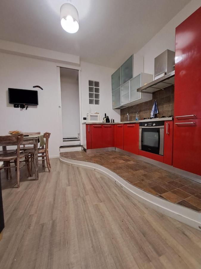 Appartamento In Centro Savona Exterior foto